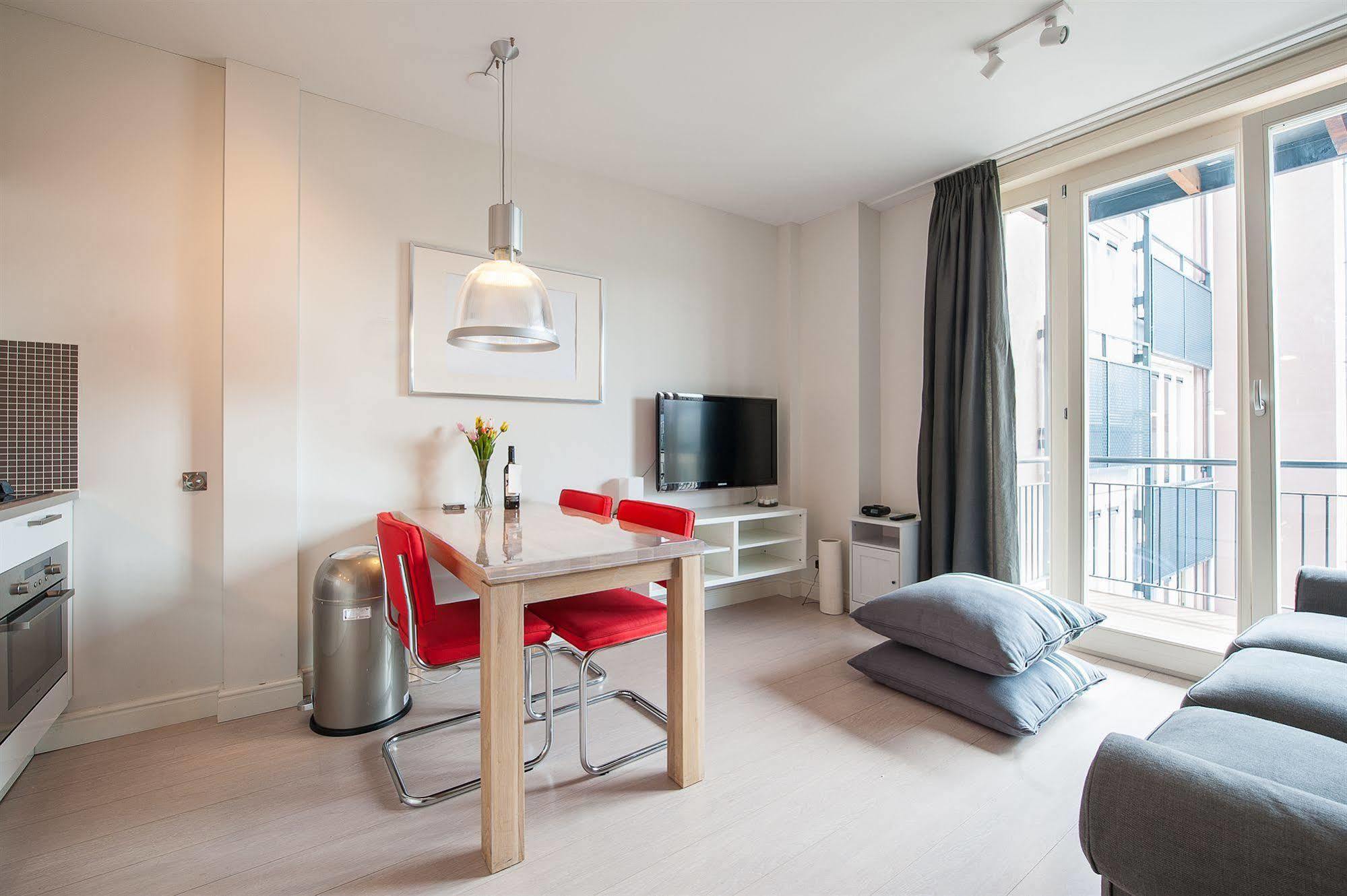 Short Stay Group Dapper Market Serviced Apartments Amsterdam Extérieur photo
